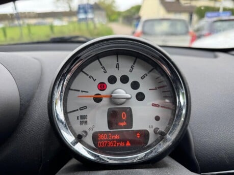 Mini Countryman COOPER 9