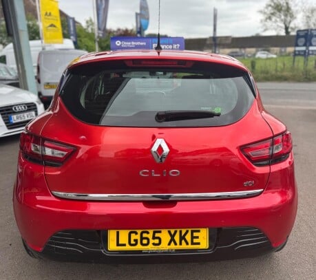Renault Clio DYNAMIQUE S NAV DCI 6