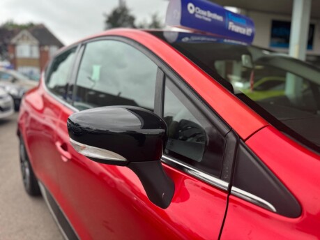 Renault Clio DYNAMIQUE S NAV DCI 13