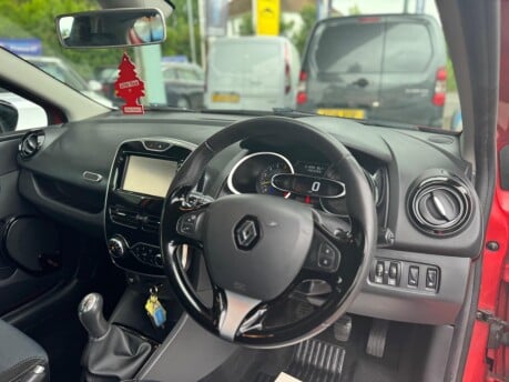 Renault Clio DYNAMIQUE S NAV DCI 29