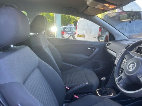 Volkswagen Polo MODA A/C 9