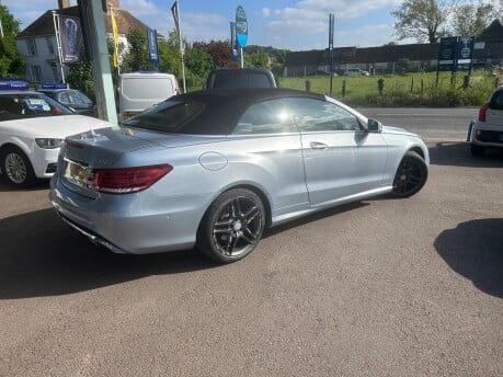 Mercedes-Benz E Class E220 CDI AMG SPORT 6