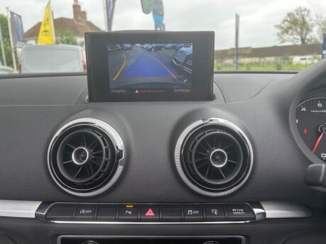Audi A3 TFSI S LINE 27
