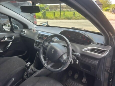 Peugeot 208 ACCESS PLUS HDI 10