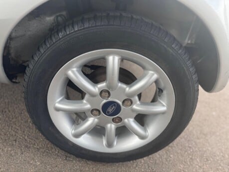 Ford Ka ZETEC CLIMATE CLOTH 14
