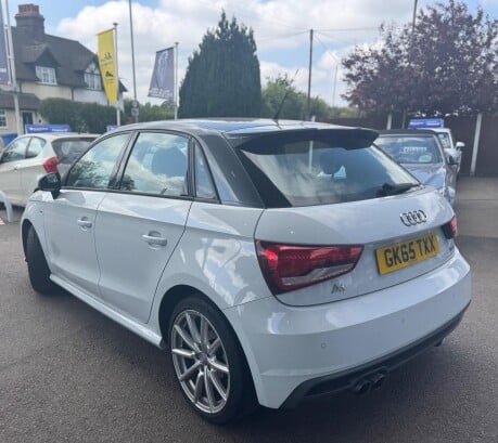 Audi A1 SPORTBACK TFSI S LINE 2