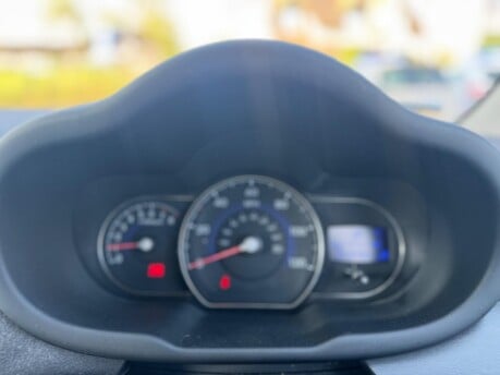 Hyundai i10 ACTIVE 9