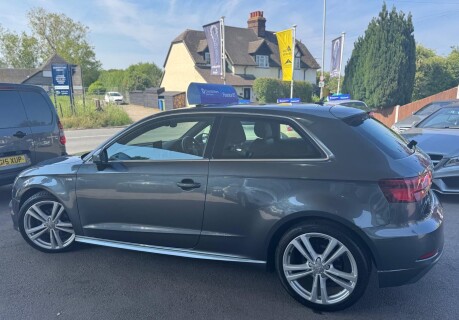 Audi A3 TDI S LINE 4