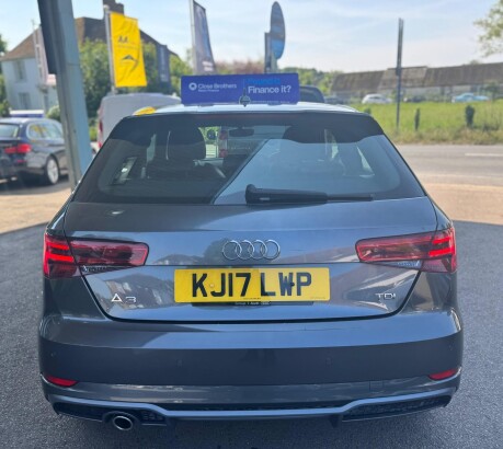 Audi A3 TDI S LINE 6