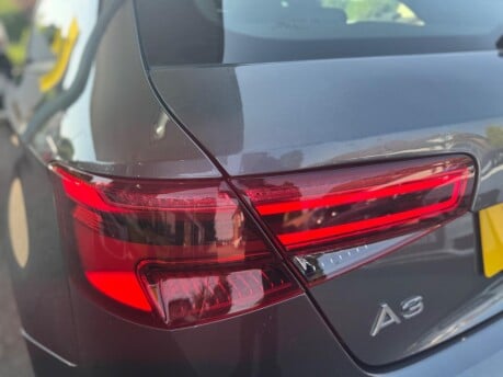 Audi A3 TDI S LINE 12