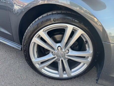 Audi A3 TDI S LINE 14