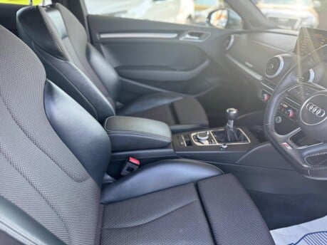 Audi A3 TDI S LINE 29