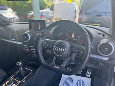 Audi A3 TDI S LINE 30