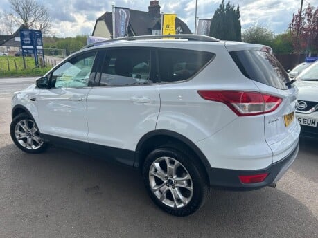 Ford Kuga ZETEC TDCI 5
