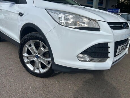 Ford Kuga ZETEC TDCI 13