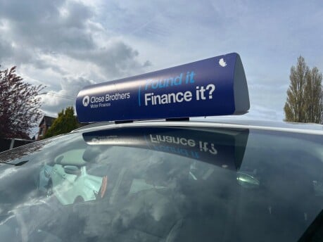 Ford Kuga ZETEC TDCI 12