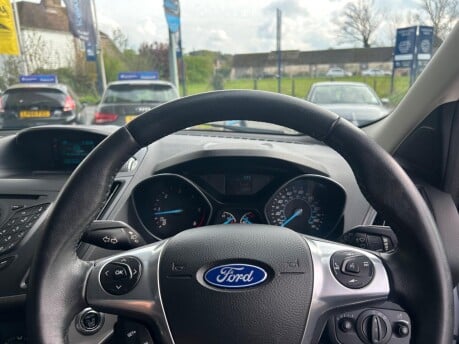 Ford Kuga ZETEC TDCI 24