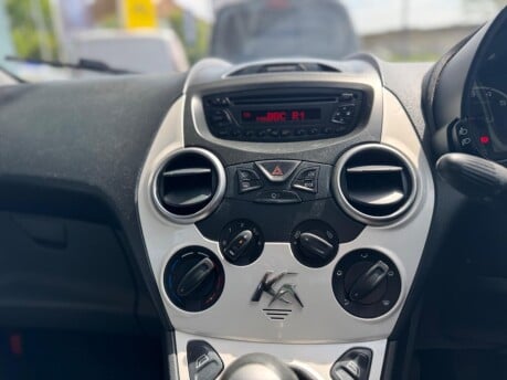 Ford Ka ZETEC 23