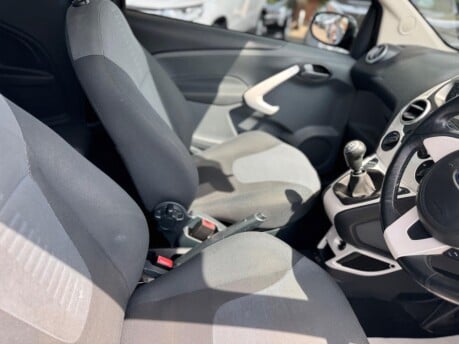 Ford Ka ZETEC 26