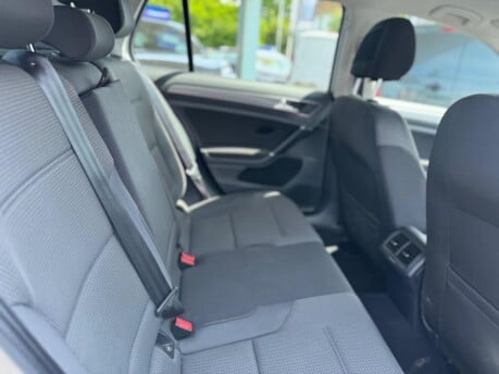 Volkswagen Golf SE NAVIGATION TSI BLUEMOTION TECHNOLOGY 6