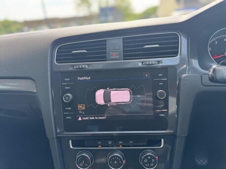 Volkswagen Golf SE NAVIGATION TSI BLUEMOTION TECHNOLOGY 11