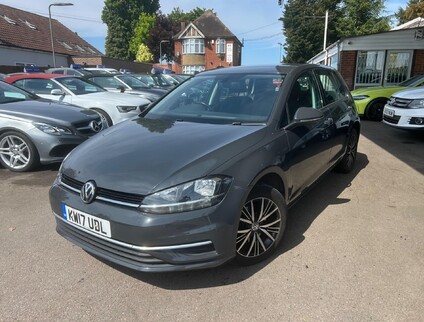 Volkswagen Golf SE NAVIGATION TDI BLUEMOTION TECHNOLOGY