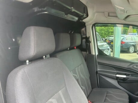 Ford Transit Connect 210 TREND P/V 8