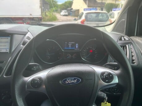 Ford Transit Connect 210 TREND P/V 17