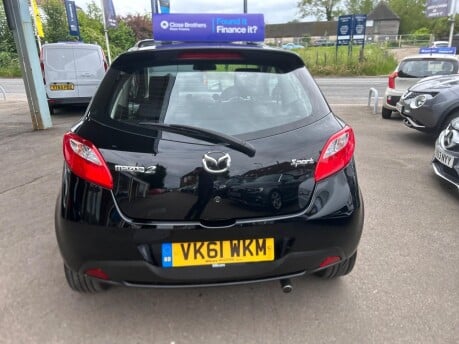 Mazda 2 SPORT 7