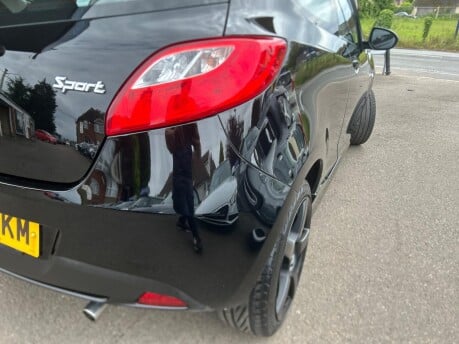 Mazda 2 SPORT 14