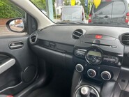 Mazda 2 SPORT 21