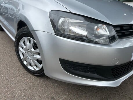 Volkswagen Polo S 16