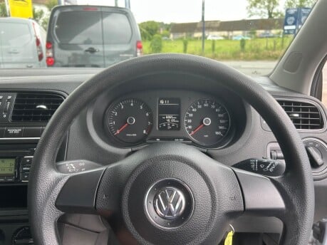 Volkswagen Polo S 24