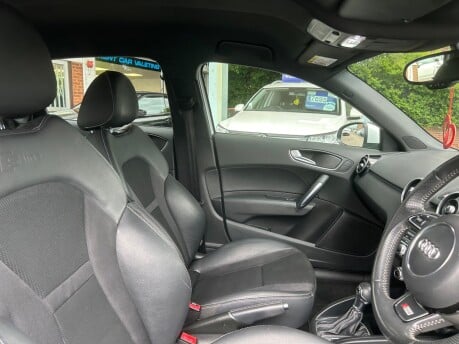 Audi A1 SPORTBACK TFSI S LINE 27
