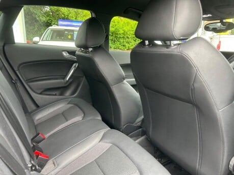 Audi A1 SPORTBACK TFSI S LINE 31