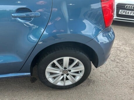 Volkswagen Polo SE TSI 17
