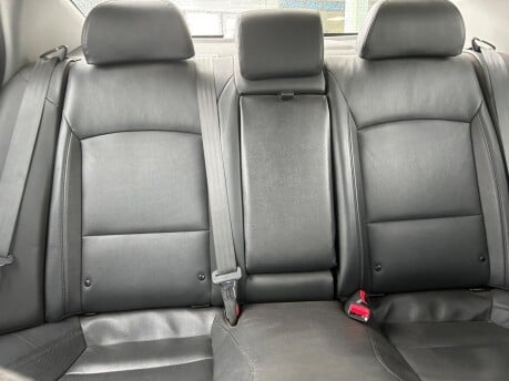 Kia Optima CRDI 3 8
