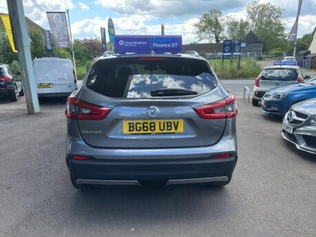 Nissan Qashqai DCI N-CONNECTA 16