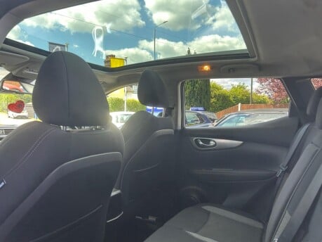 Nissan Qashqai DCI N-CONNECTA 25