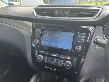 Nissan Qashqai DCI N-CONNECTA 29