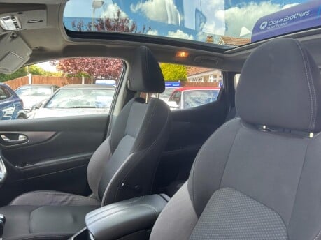 Nissan Qashqai DCI N-CONNECTA 38