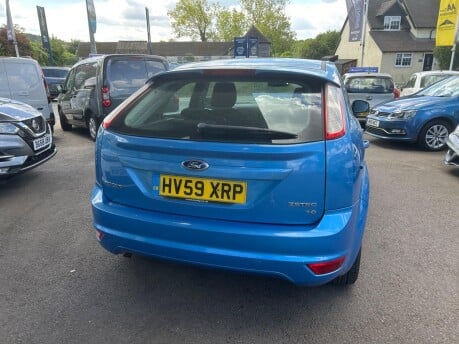 Ford Focus ZETEC 6