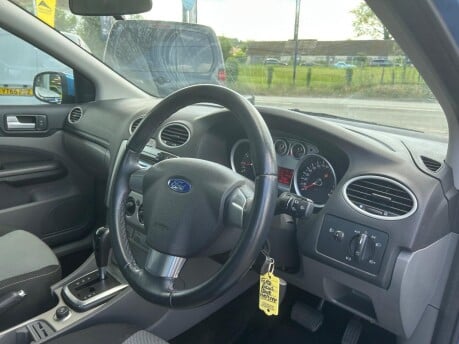 Ford Focus ZETEC 10