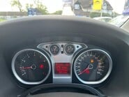 Ford Focus ZETEC 14