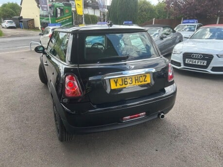 Mini Hatch COOPER D BAKER STREET 2