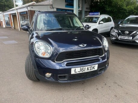 Mini Countryman COOPER SD ALL4 5