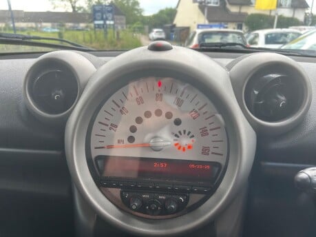 Mini Countryman COOPER SD ALL4 8