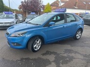 Ford Focus ZETEC 4