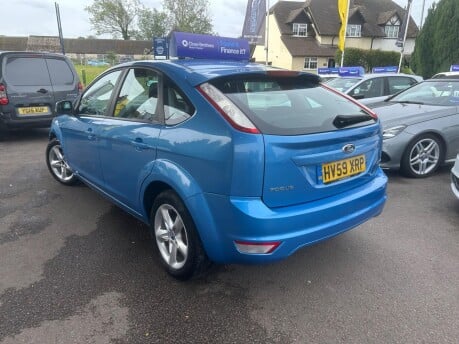 Ford Focus ZETEC 12