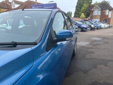 Ford Focus ZETEC 20